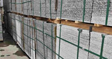 伊春芙蓉白地铺石，石材地铺石