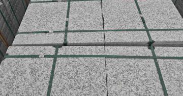 伊春芝麻白大花地铺