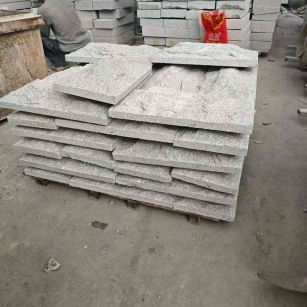 伊春芝麻白蘑菇石，自然面