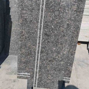 伊春英国棕楼梯踏步