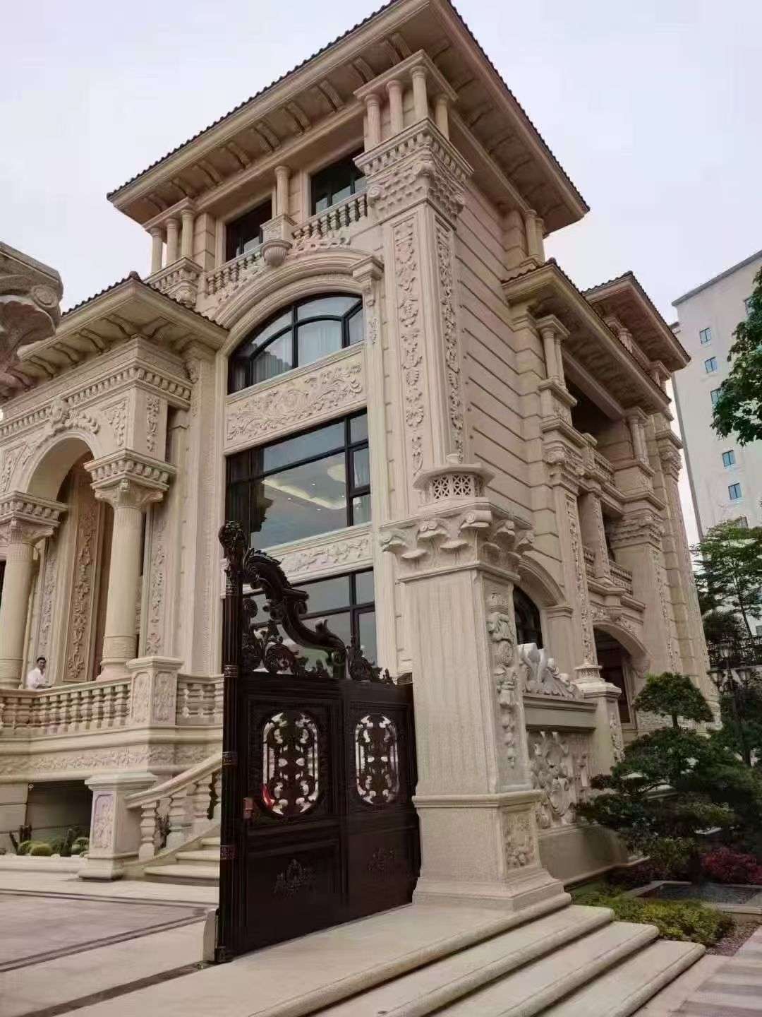 伊春黄金麻别墅外墙异形定制