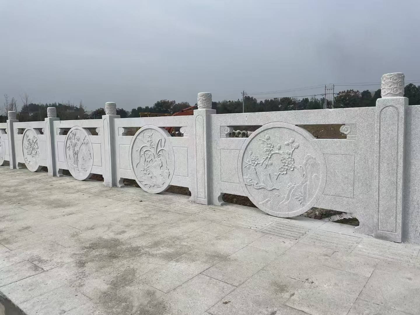 伊春芝麻白河道栏杆 石材栏杆