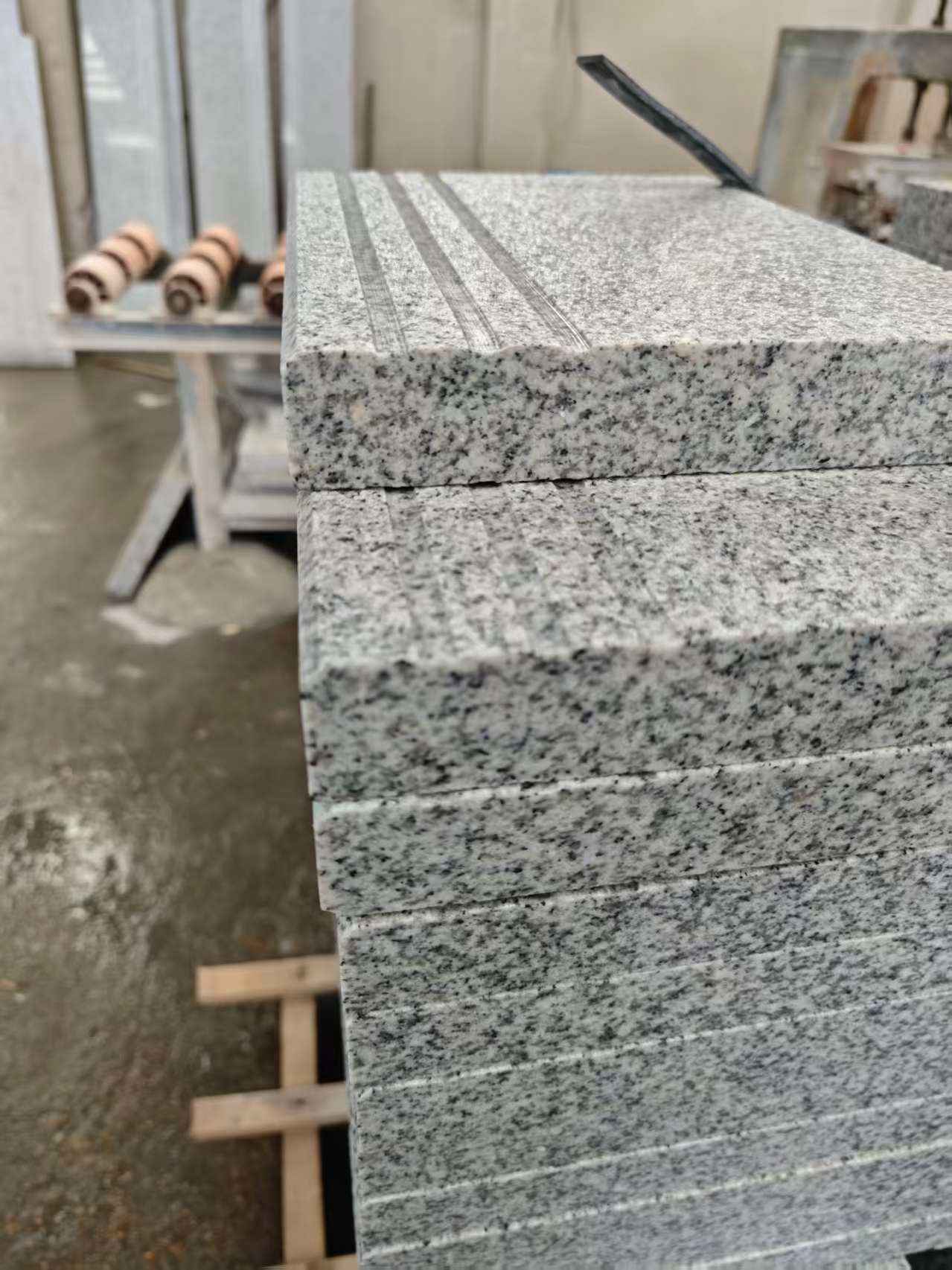 伊春芝麻白楼梯踏步